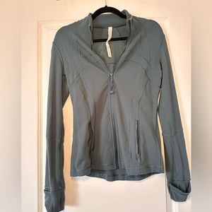 Lululemon Define Jacket in Blue Linen size 6